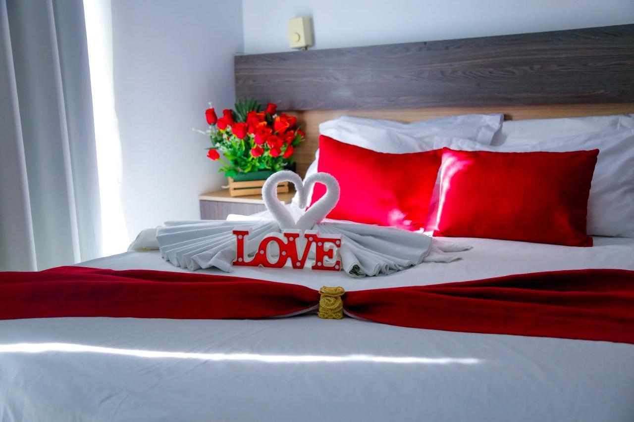 Hotel Camino Verde Толу Экстерьер фото