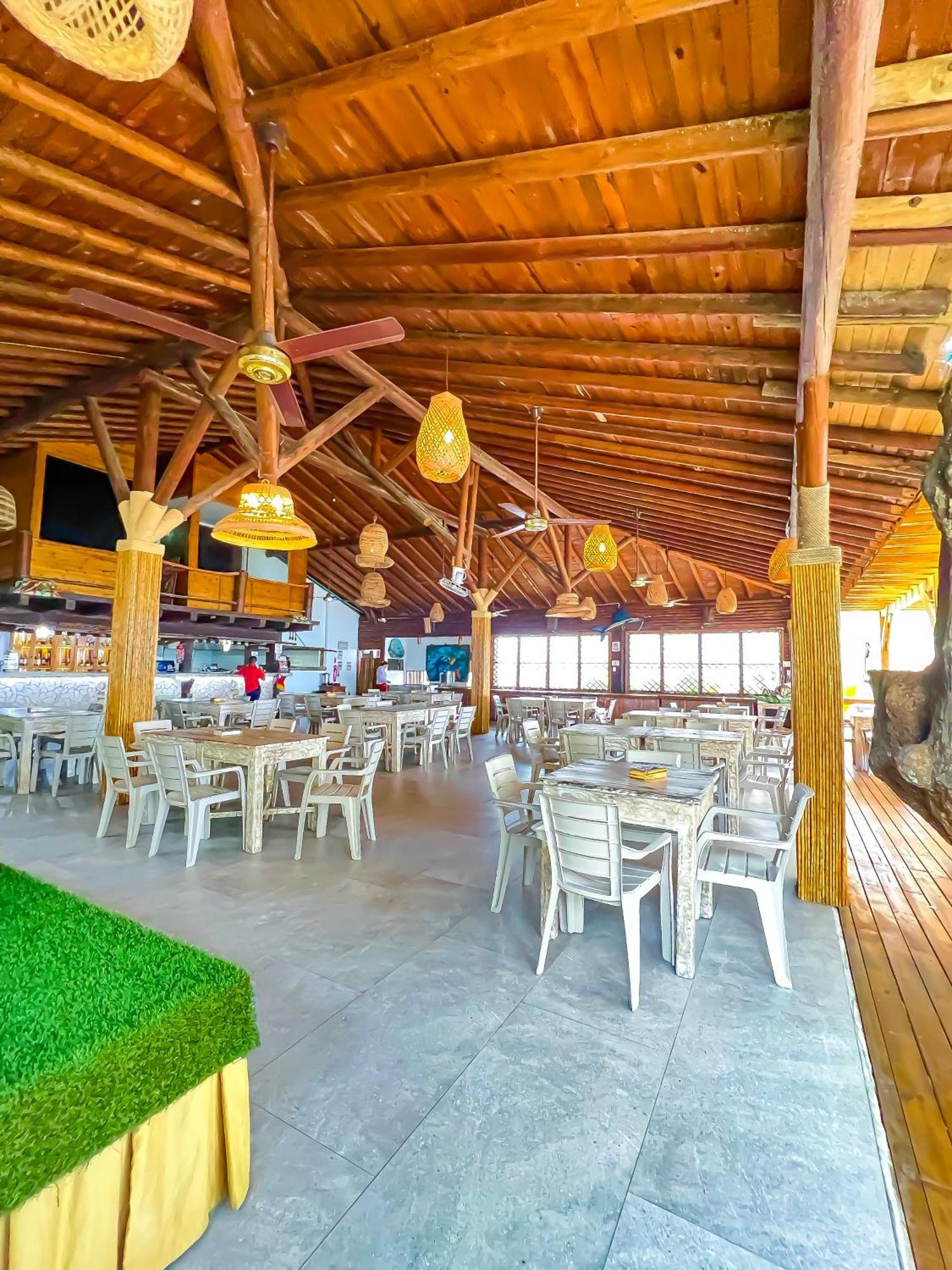 Hotel Camino Verde Толу Экстерьер фото